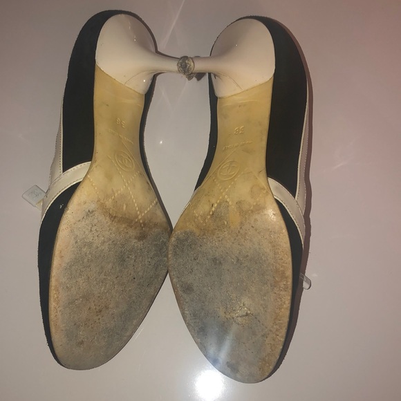 Chanel shoes - Picture 5 of 6